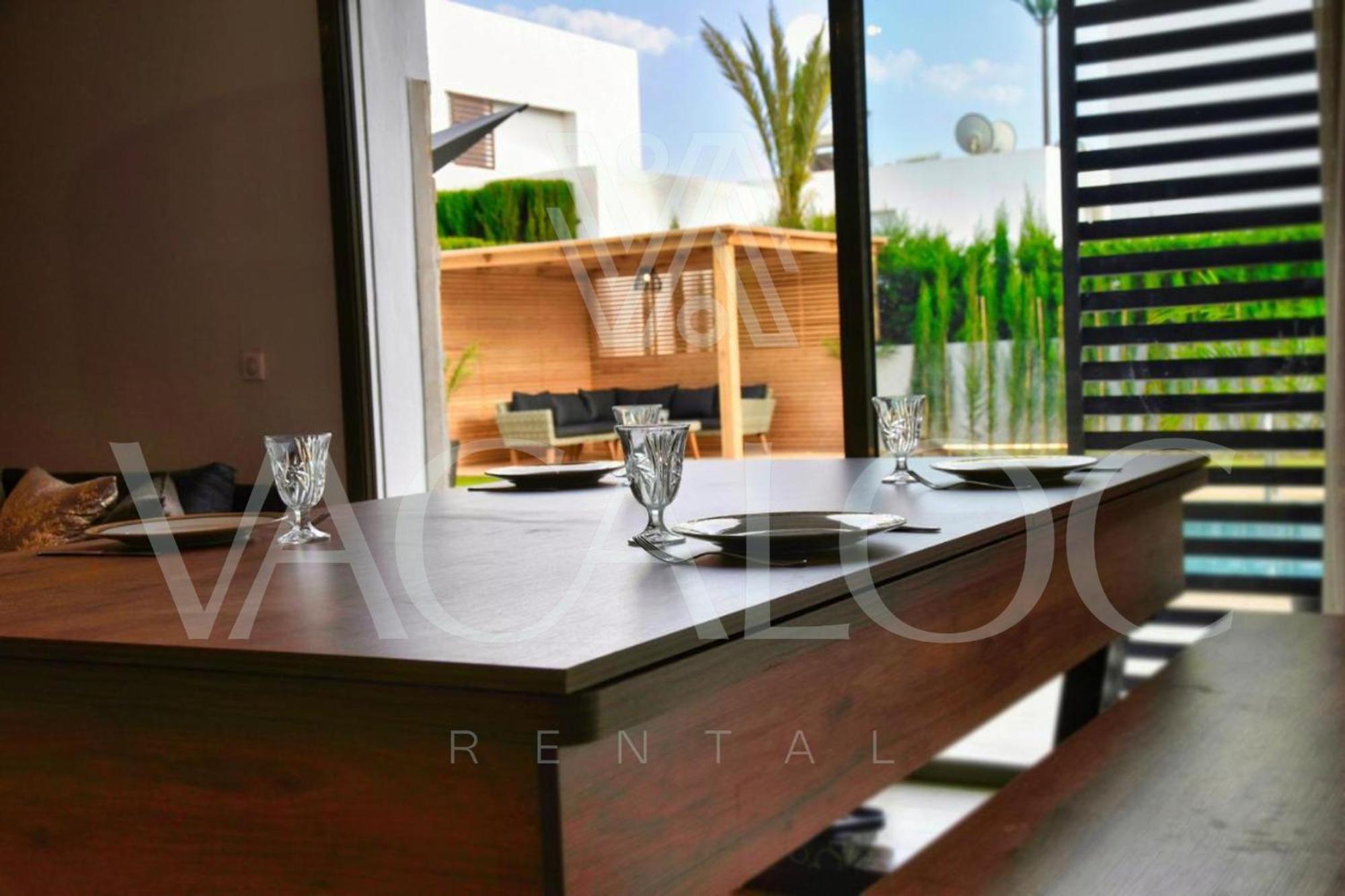 Theme - - Luxury - 10 Px *